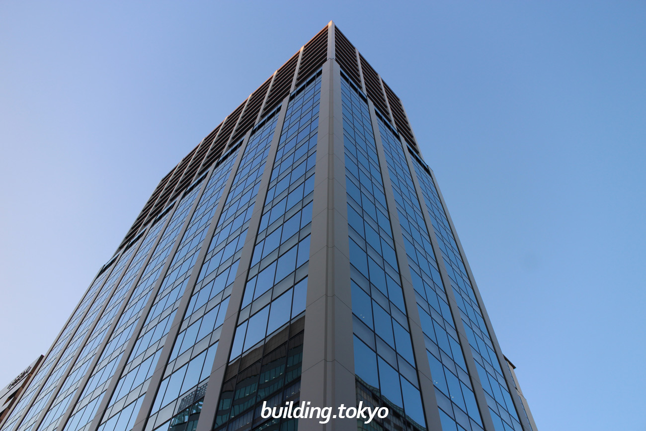 Shinagawa HEART（品川ハート）は、16階から25階がタワーマンションの「品川ハートビュータワー」、3階から15階がオフィスです。